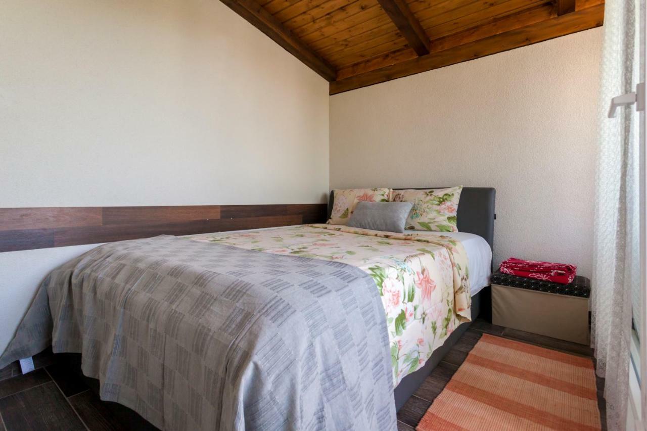 Apartment Hasanec By El-Pi Tours Njivice Extérieur photo